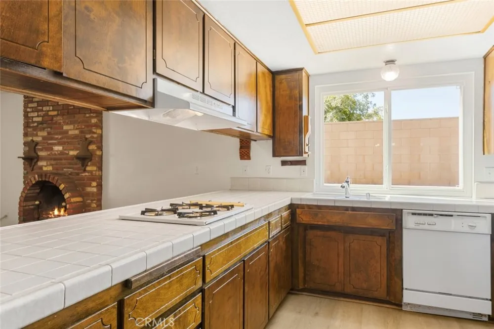 13689 Sarah Street Yucaipa, CA 92399