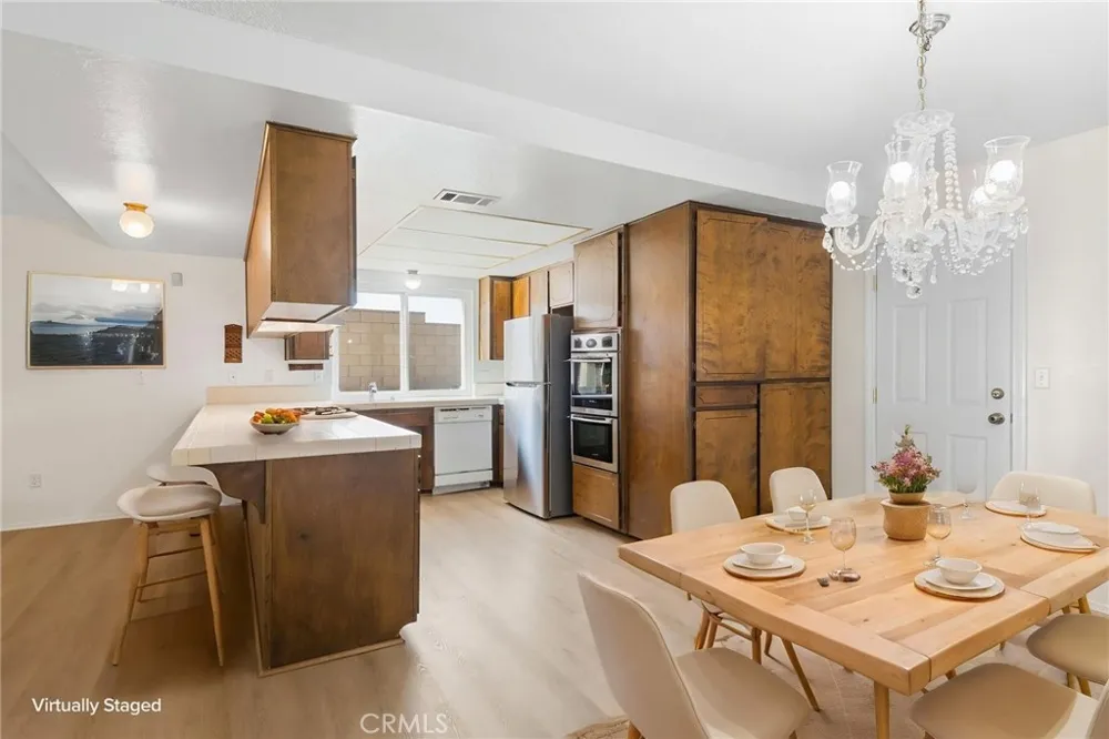 13689 Sarah Street Yucaipa, CA 92399