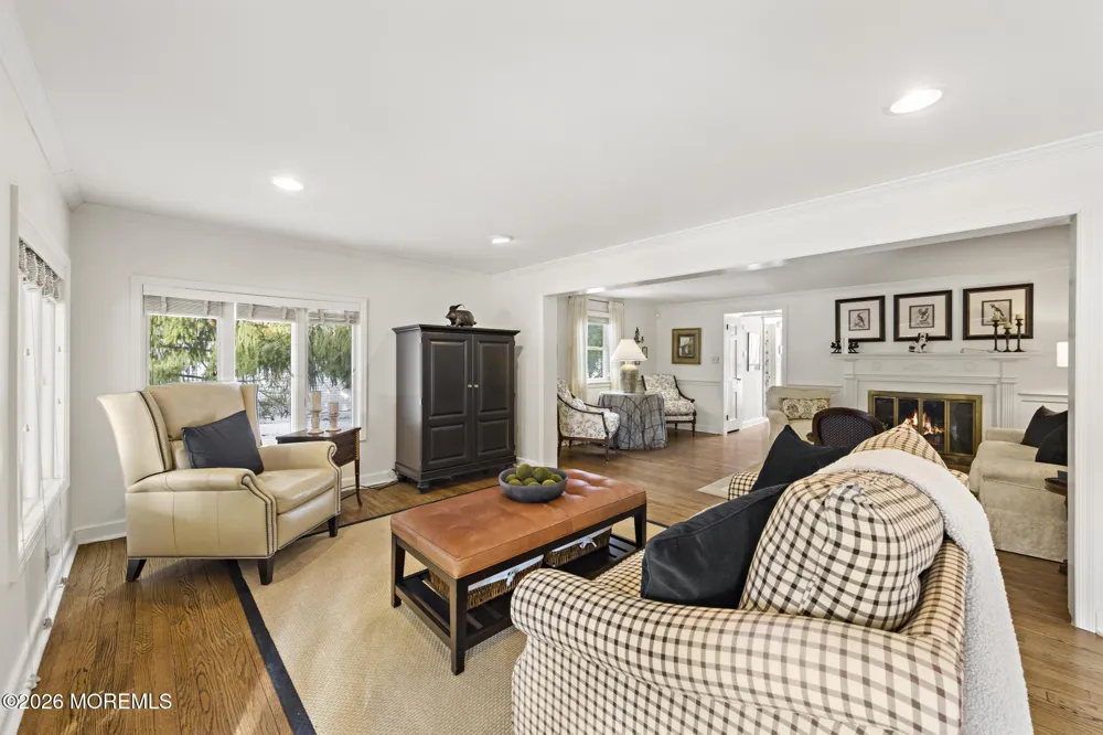 606 Bridlemere Avenue Interlaken, NJ 07712