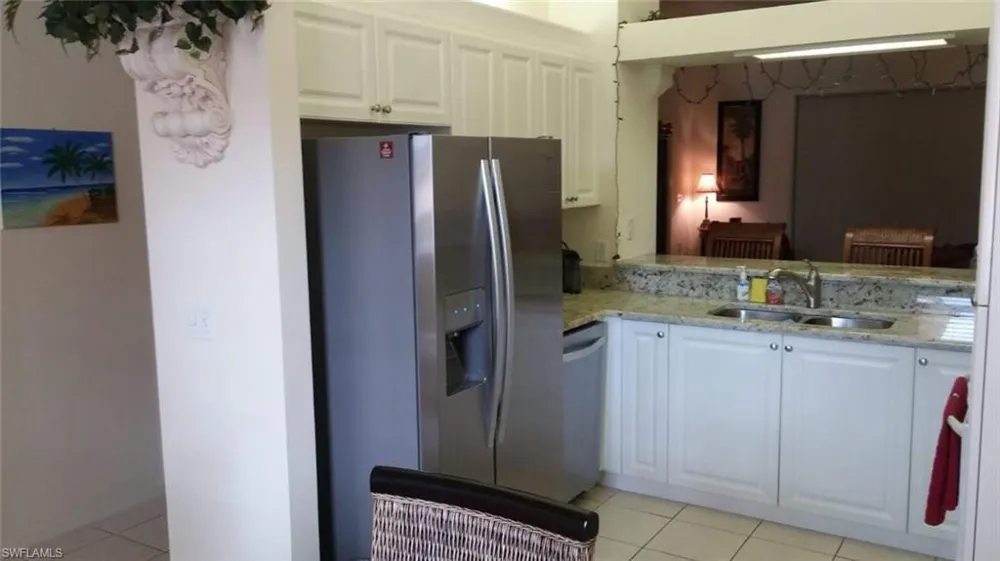 445 Robin Hood Circle #201 Naples, FL 34104