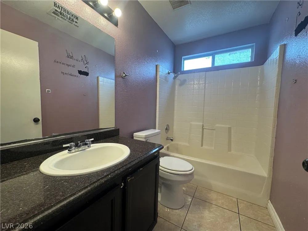 5033 Vista Del Rancho Way North Las Vegas, NV 89031