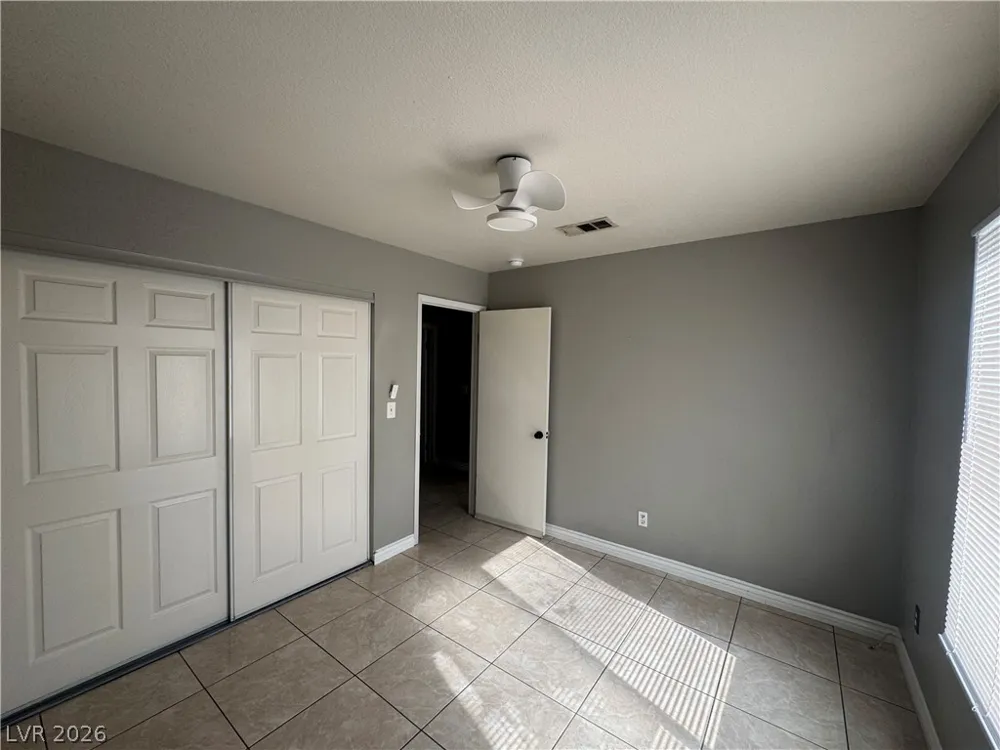 5033 Vista Del Rancho Way North Las Vegas, NV 89031