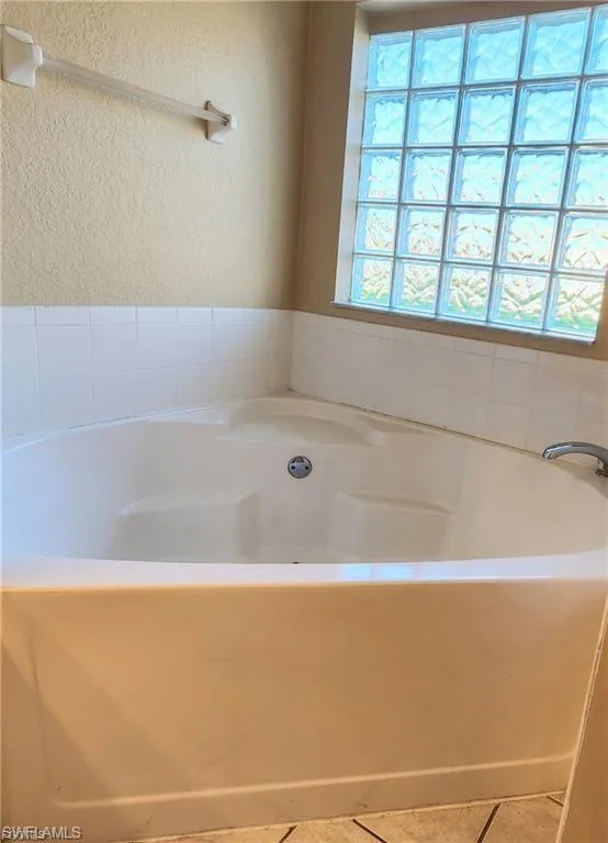 1302 SW 11th Street Cape Coral, FL 33991