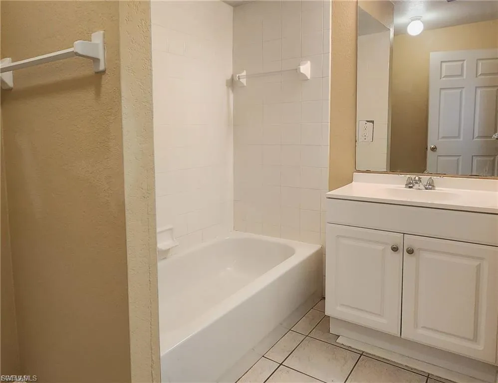 1302 SW 11th Street Cape Coral, FL 33991