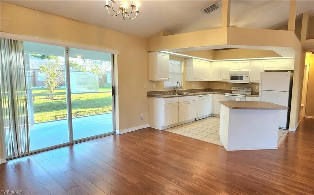 1302 SW 11th Street Cape Coral, FL 33991