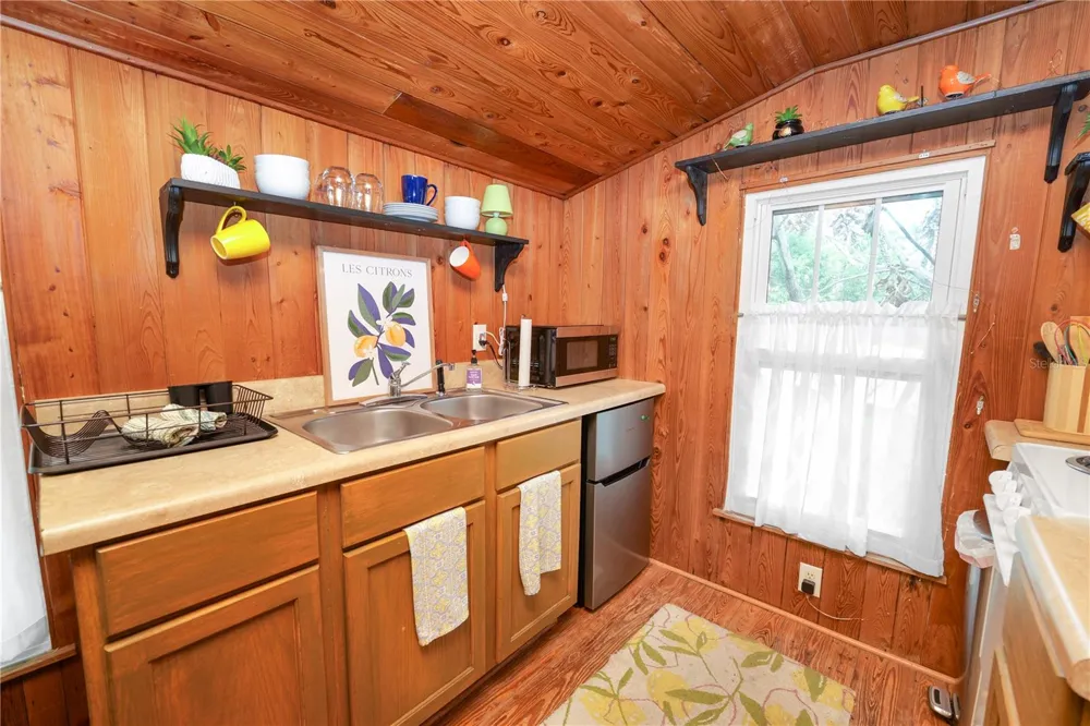 1157 E EDGEWOOD DRIVE #C Lakeland, FL 33803