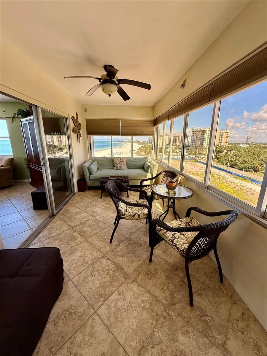 1700 BENJAMIN FRANKLIN DRIVE #9E Sarasota, FL 34236