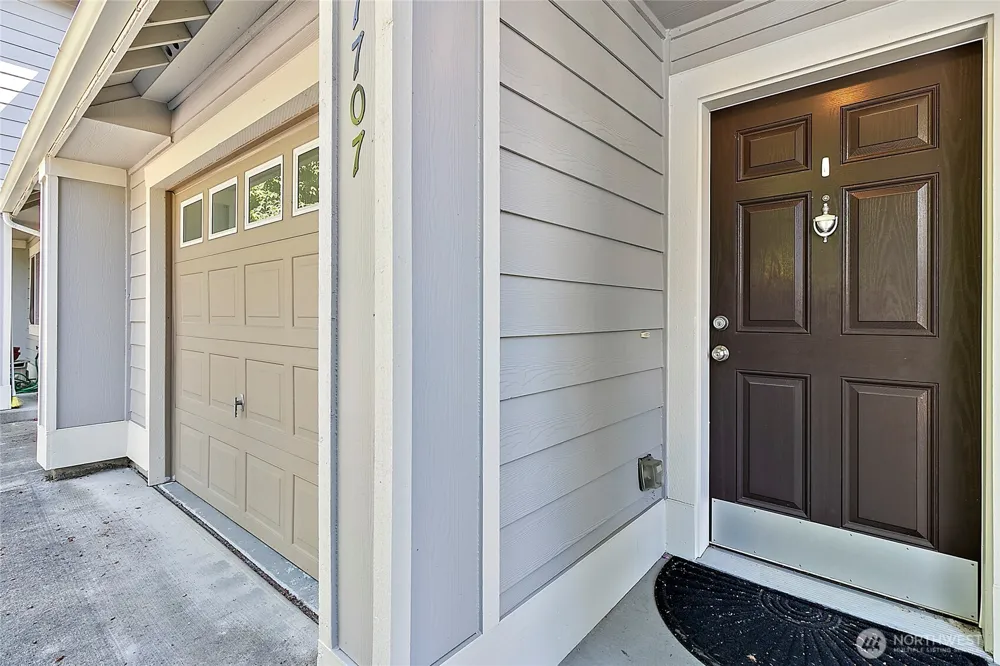 17707 79th Avenue Ct E #18 Puyallup, WA 98375