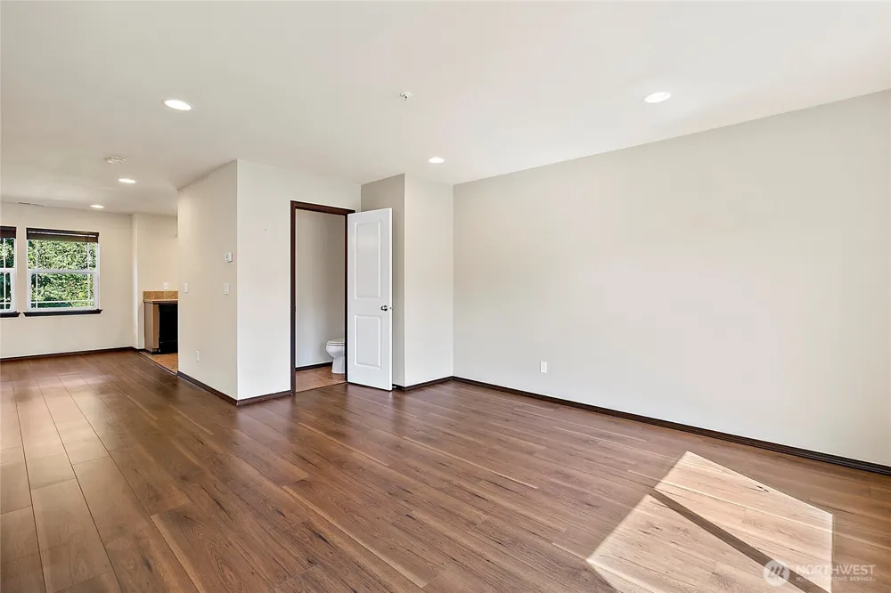 17707 79th Avenue Ct E #18 Puyallup, WA 98375