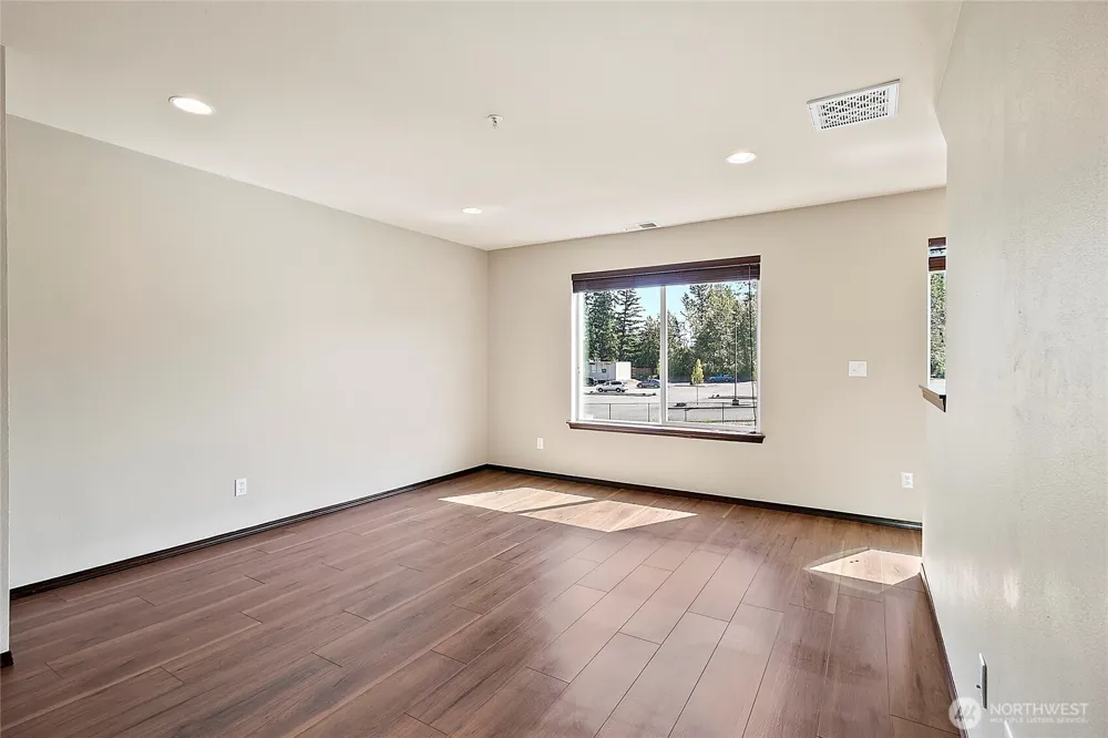 17707 79th Avenue Ct E #18 Puyallup, WA 98375