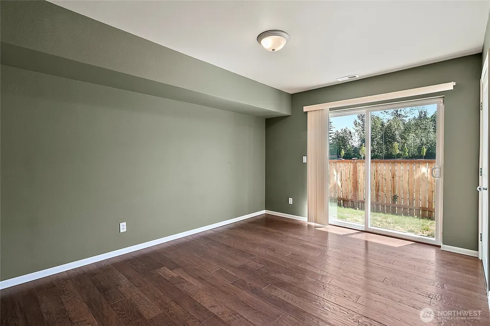 17707 79th Avenue Ct E #18 Puyallup, WA 98375