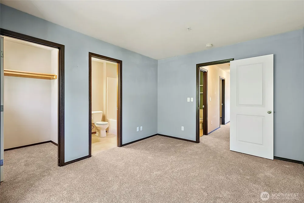 17707 79th Avenue Ct E #18 Puyallup, WA 98375