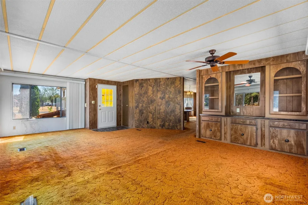 18005 Robinson Lane SW Rochester, WA 98579