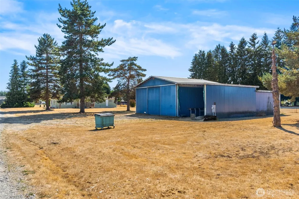 18005 Robinson Lane SW Rochester, WA 98579