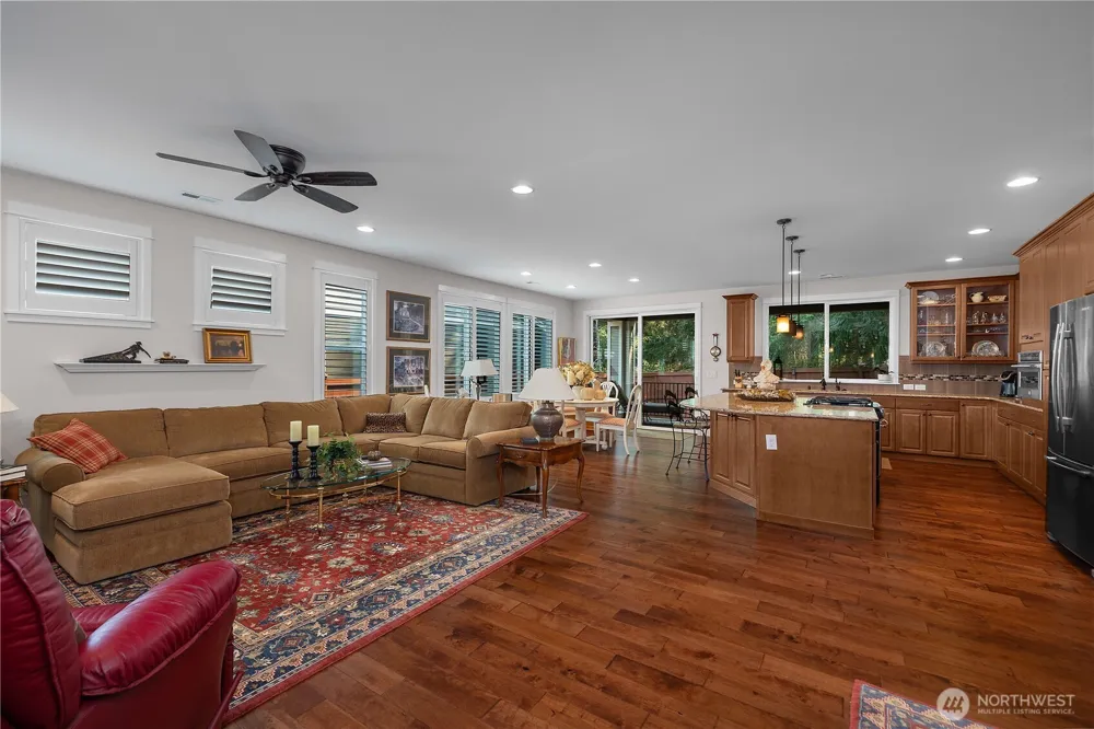 4802 Meriwood Drive NE Lacey, WA 98516