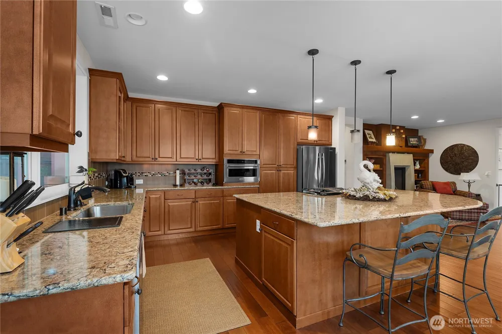 4802 Meriwood Drive NE Lacey, WA 98516