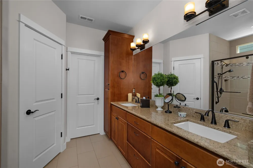 4802 Meriwood Drive NE Lacey, WA 98516