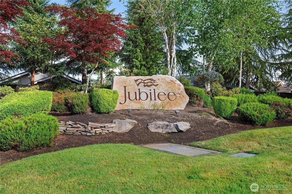 4802 Meriwood Drive NE Lacey, WA 98516