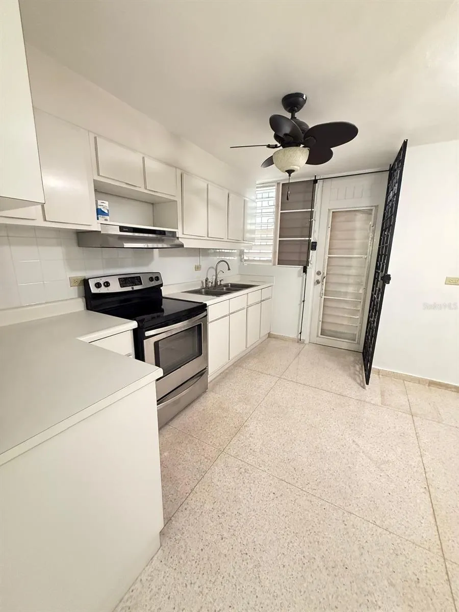 Tintillo Gardens CALLE 9 #E-2 Guaynabo, PR 00966