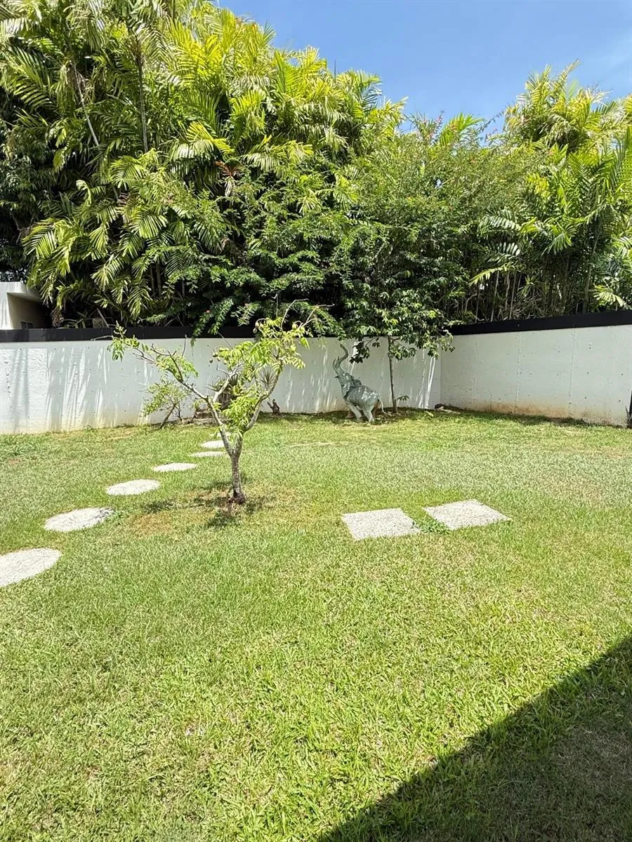 Tintillo Gardens CALLE 9 #E-2 Guaynabo, PR 00966