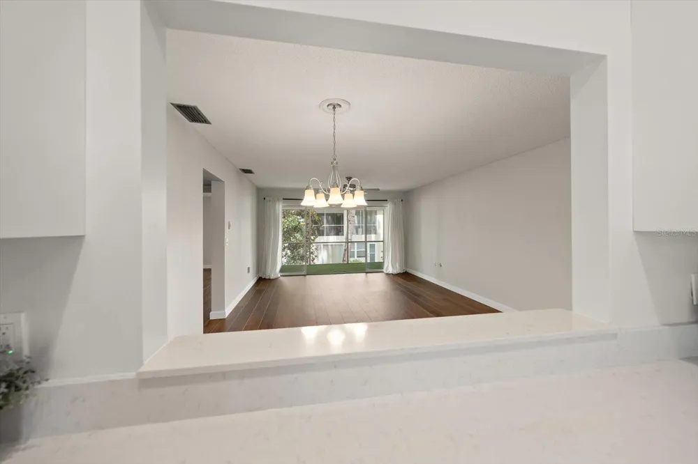 1975 W BAY DRIVE #109 Largo, FL 33770
