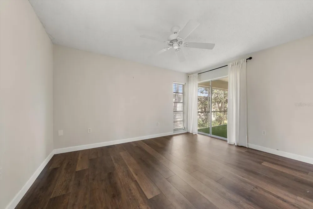 1975 W BAY DRIVE #109 Largo, FL 33770