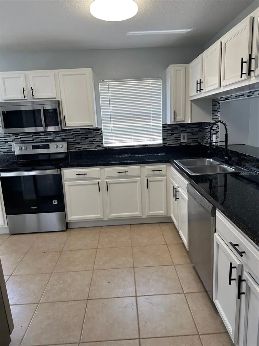 3218 BEARCLAW WAY Kissimmee, FL 34746