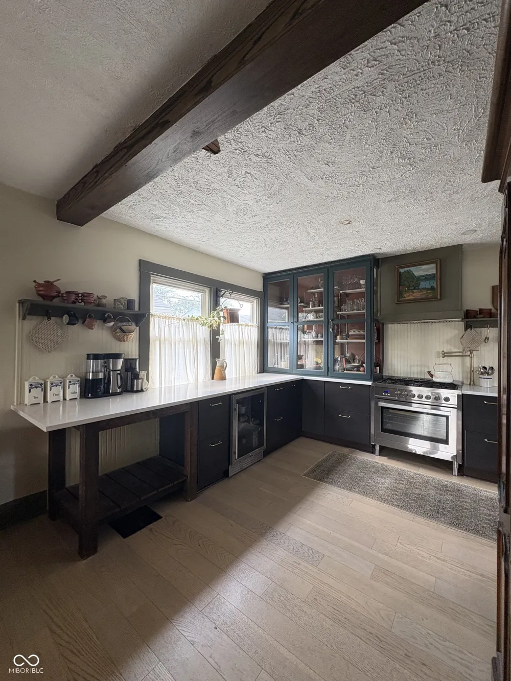 2330 Winthrop Avenue Indianapolis, IN 46205