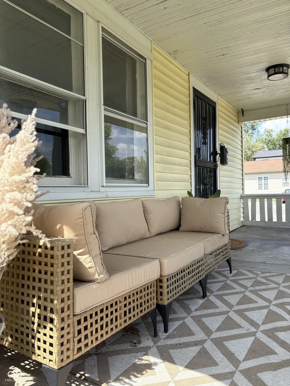 2330 Winthrop Avenue Indianapolis, IN 46205