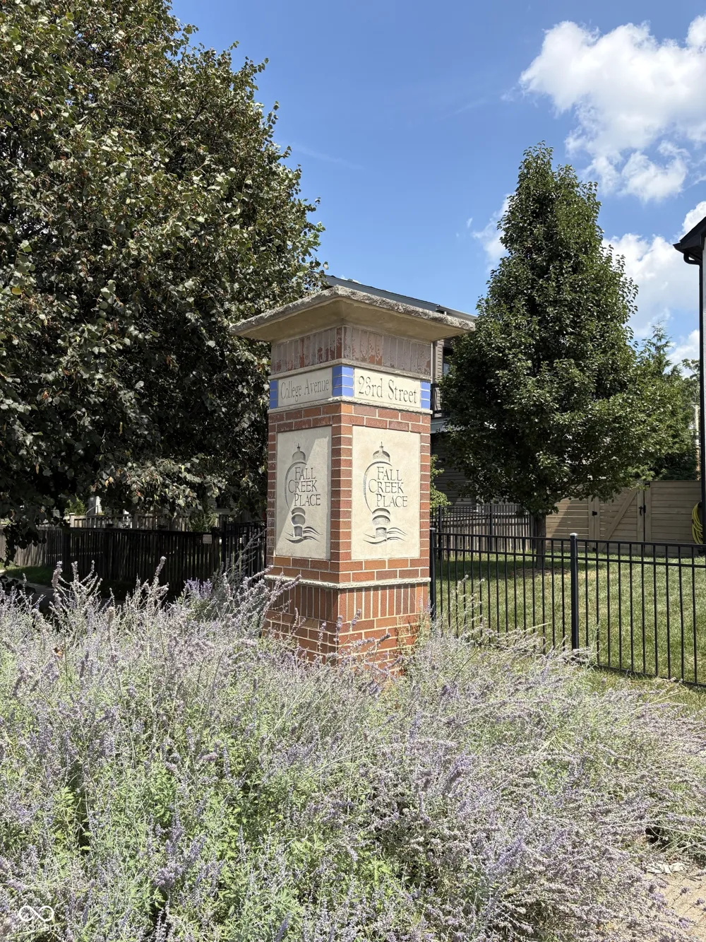2330 Winthrop Avenue Indianapolis, IN 46205