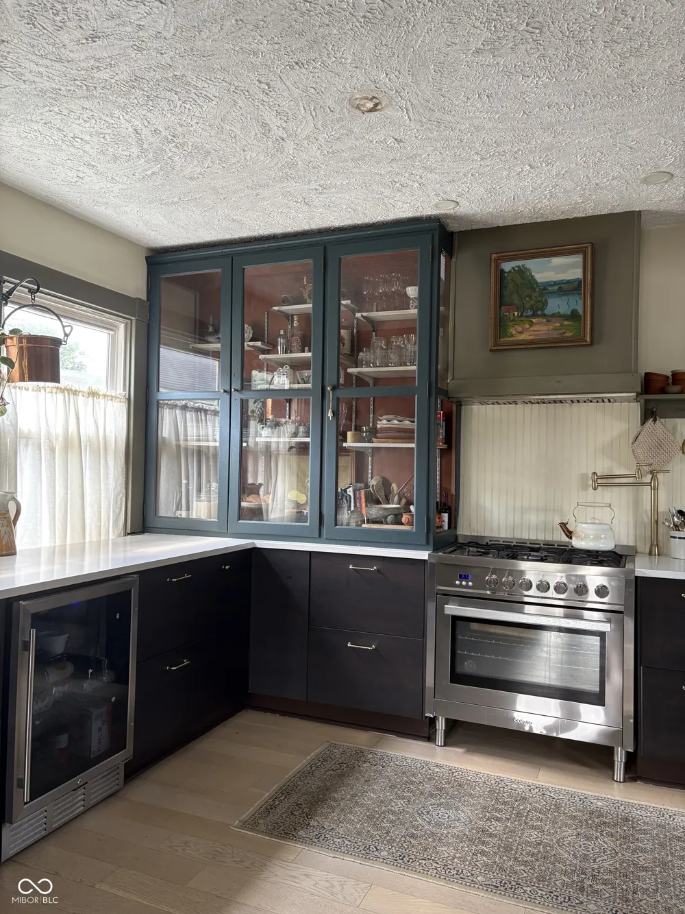 2330 Winthrop Avenue Indianapolis, IN 46205