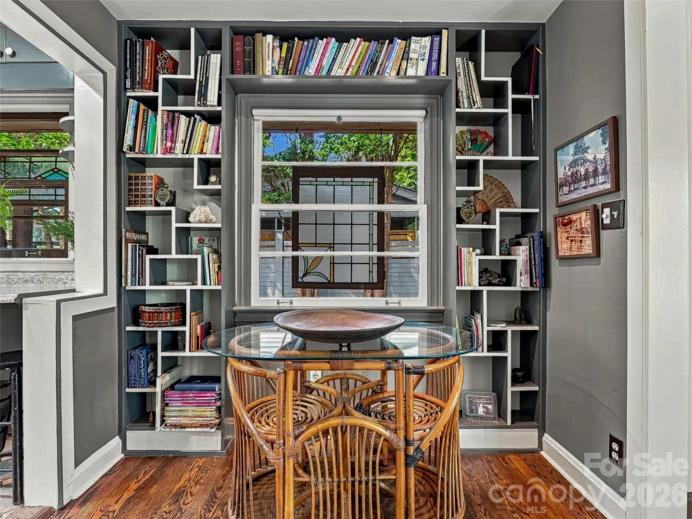 30 Maney Avenue Asheville, NC 28804
