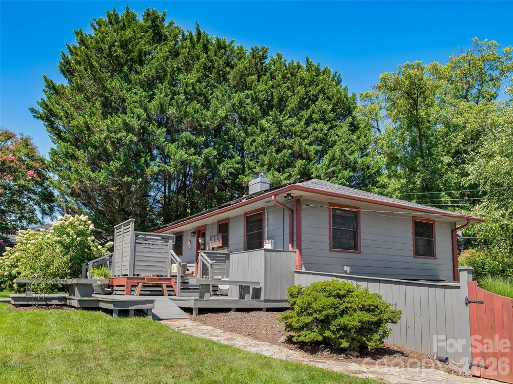 30 Maney Avenue Asheville, NC 28804