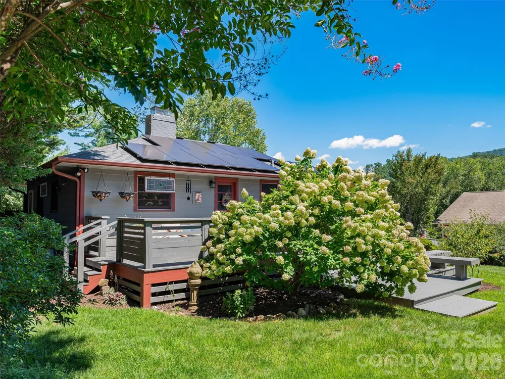 30 Maney Avenue Asheville, NC 28804