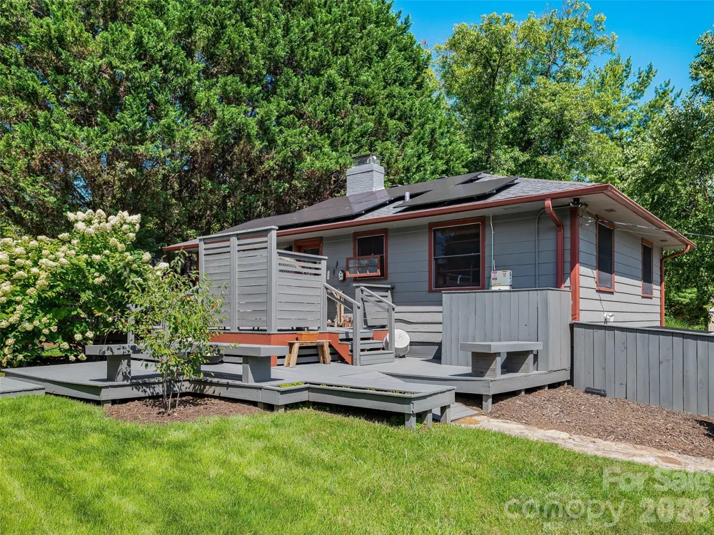 30 Maney Avenue Asheville, NC 28804