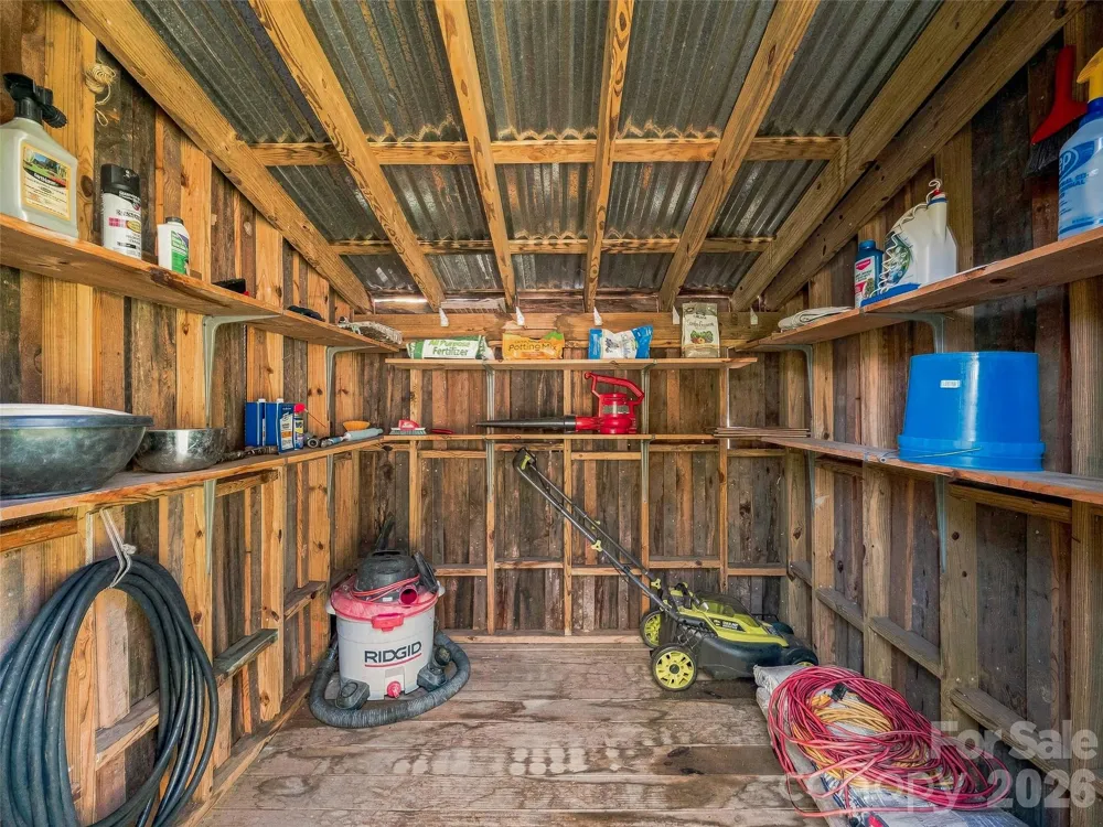 30 Maney Avenue Asheville, NC 28804