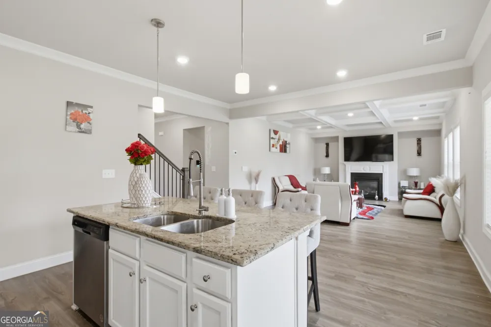 114 Henson Farm DR Loganville, GA 30052