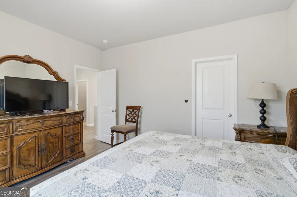 114 Henson Farm DR Loganville, GA 30052