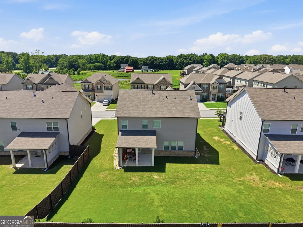 114 Henson Farm DR Loganville, GA 30052