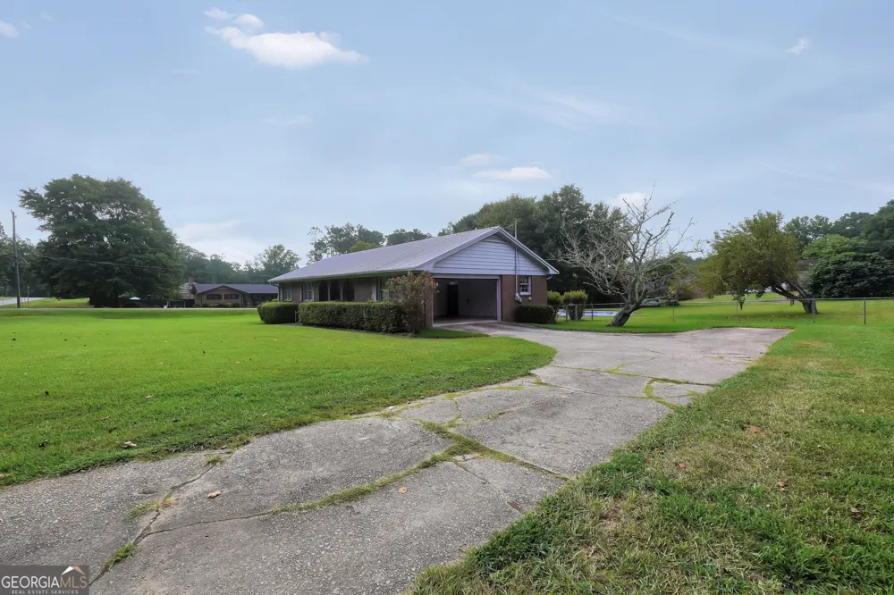 540 Freeman ST Jackson, GA 30233