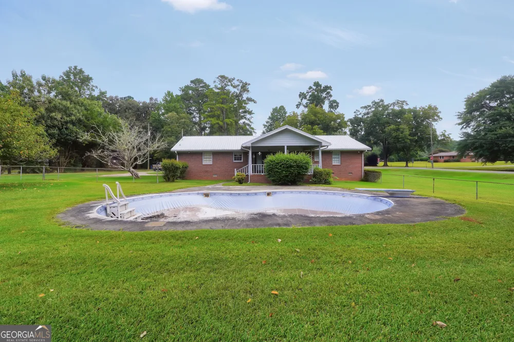 540 Freeman ST Jackson, GA 30233