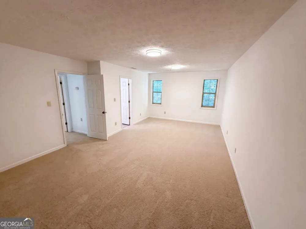 17 Dover TRL Peachtree City, GA 30269