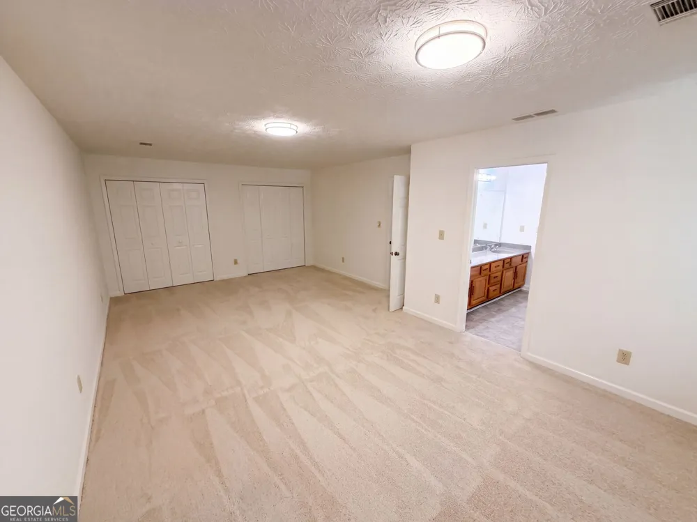 17 Dover TRL Peachtree City, GA 30269