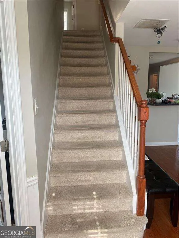 294 Balaban CIR Woodstock, GA 30188