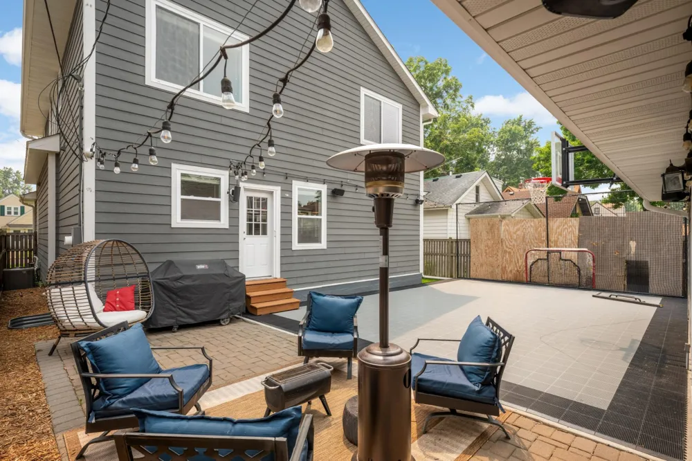 1905 Palace Avenue Saint Paul, MN 55105