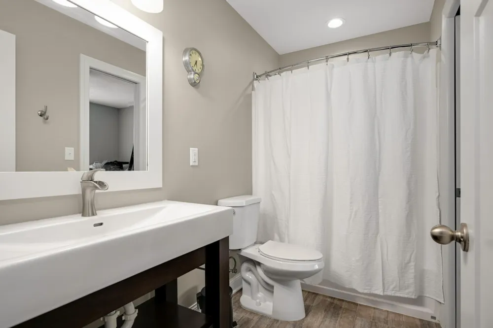 1905 Palace Avenue Saint Paul, MN 55105