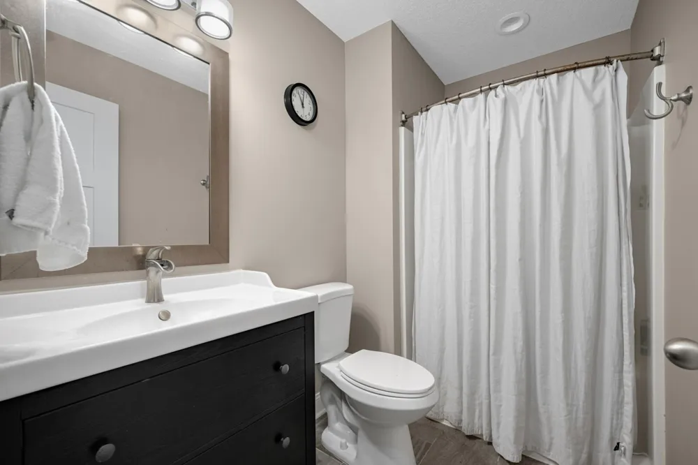 1905 Palace Avenue Saint Paul, MN 55105