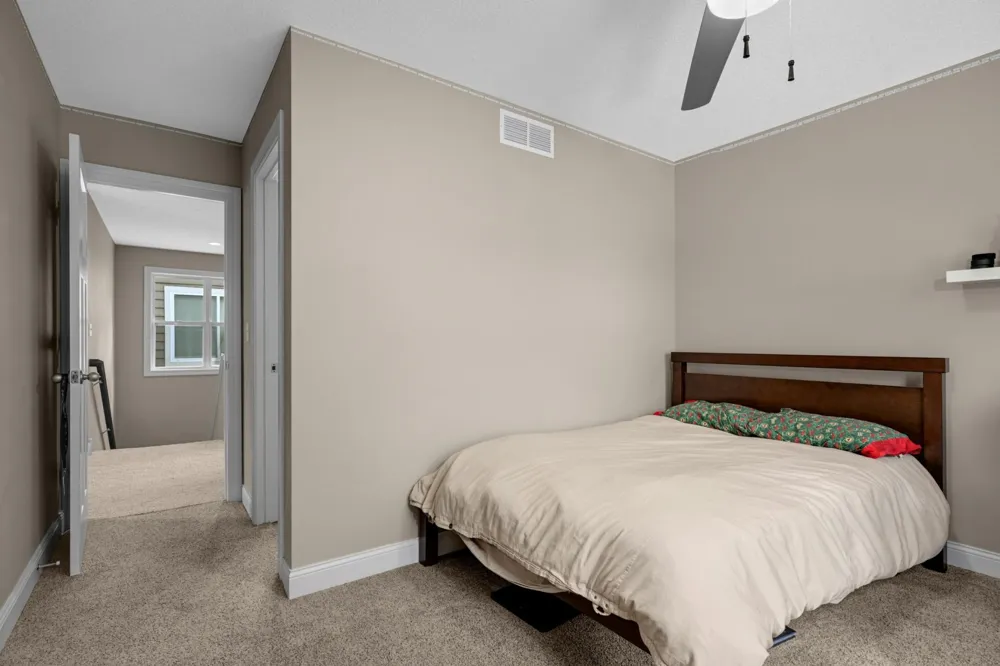 1905 Palace Avenue Saint Paul, MN 55105