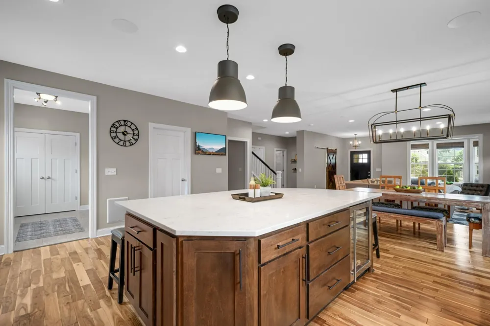 1905 Palace Avenue Saint Paul, MN 55105