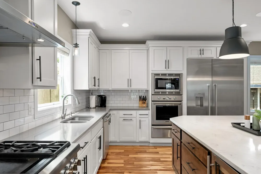 1905 Palace Avenue Saint Paul, MN 55105